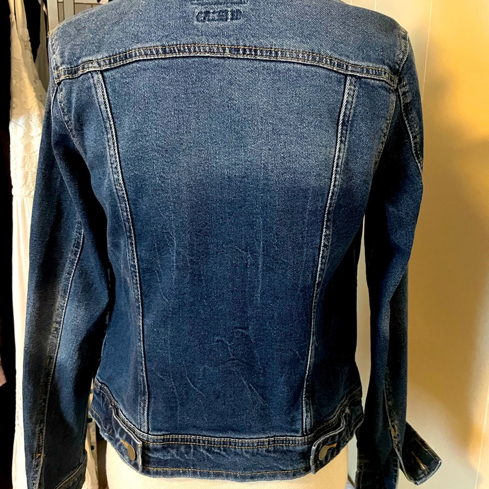 Women 4 pocket jean jacket by Universal Thread.